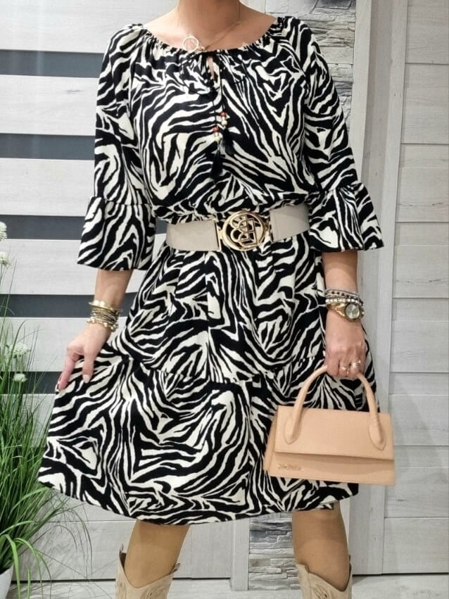 Sukienka-Hiszpanka-Motyw-Zwiwrzecy-Zebra-15.jpg