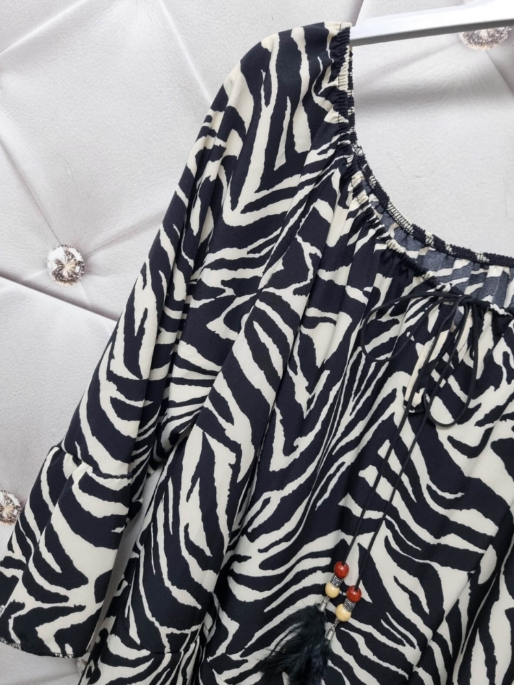 Sukienka-Hiszpanka-Motyw-Zwiwrzecy-Zebra-7.jpg