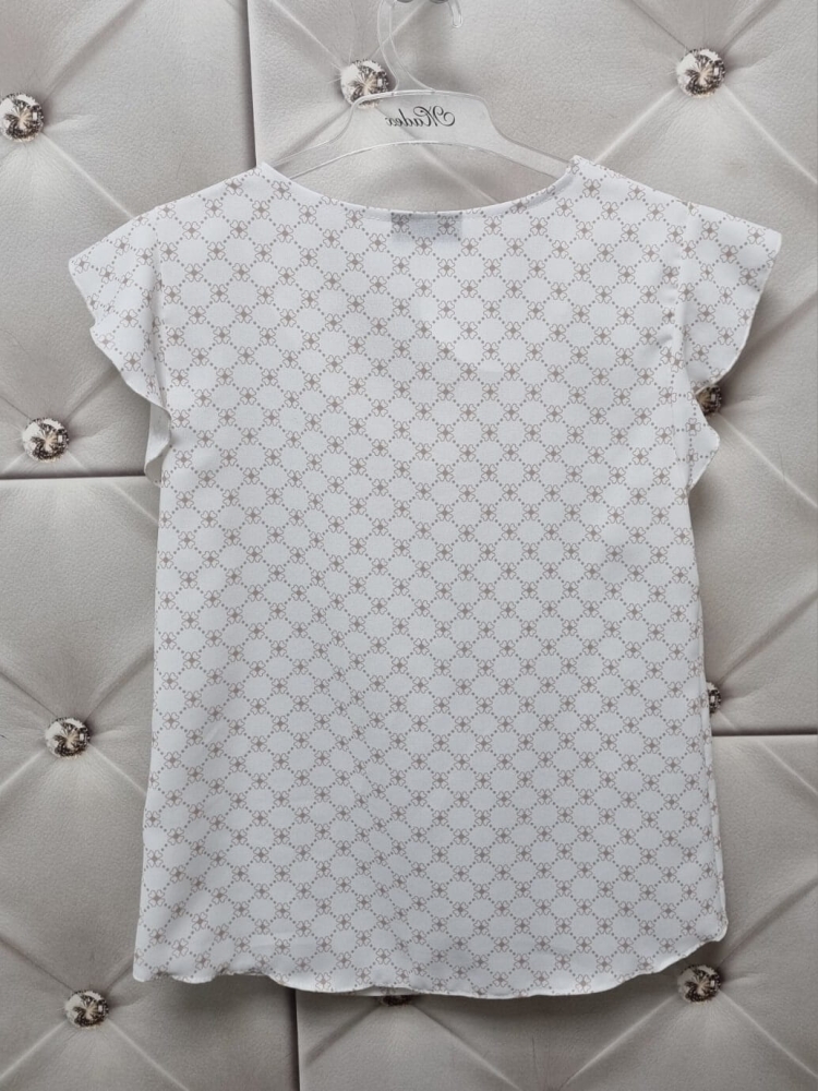 Bluzka-Madex-Modo-Dekolt-Serek-Krótki-Rękaw-Biała-Wzory-Falbanka-Na-Rękawie-5