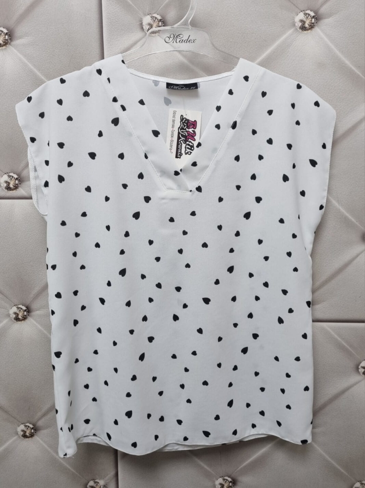 Bluzka-Madex-Modo-Dekolt-Serek-Krótki-Rękaw-Biała-Serduszka-Czarne-1
