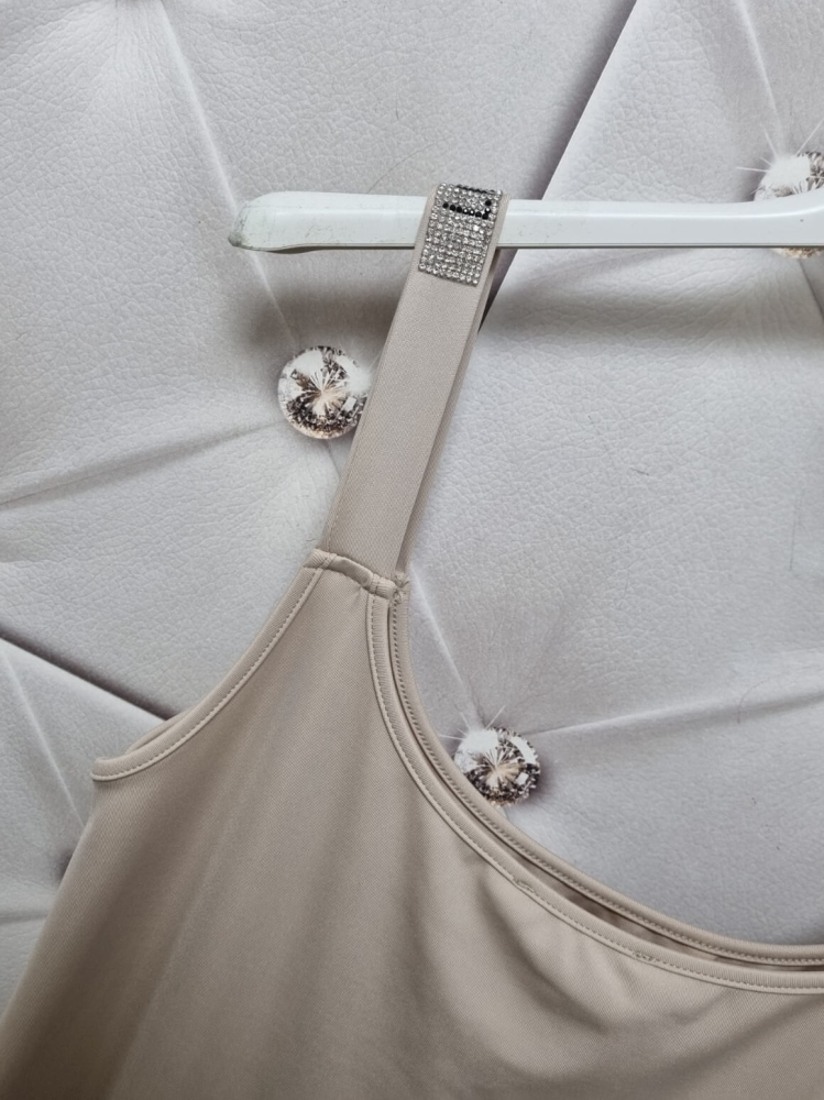 Sukienka-Luise-Koronka-Masełko-Cyrkonie-Beżowa-9