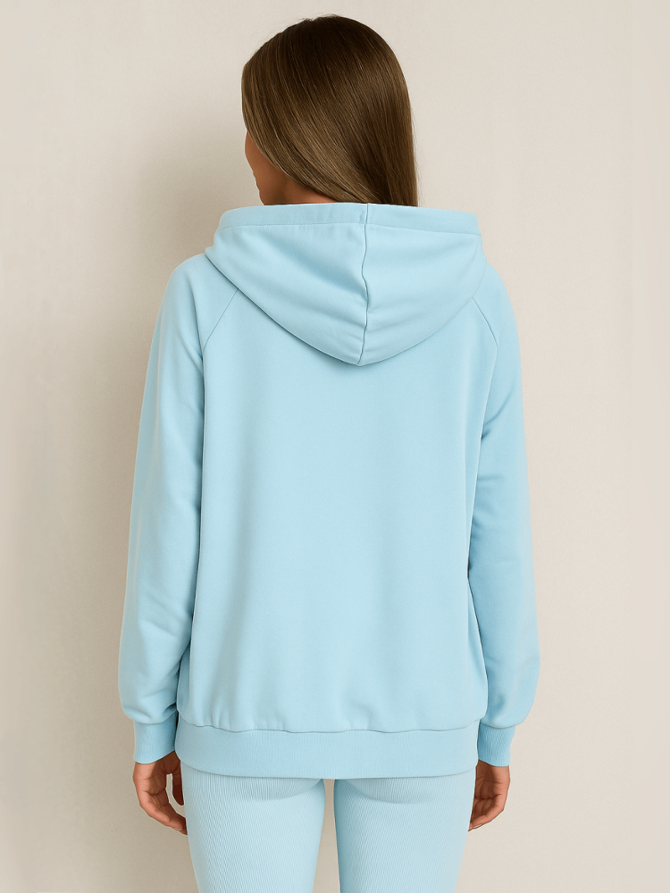 bluza-damska-the-still-niebieska-blekitna-na-zamek-z-kapturem-kieszenie-dluzszy-model-bawelna-wiosna-lato-butik-szykownia-3