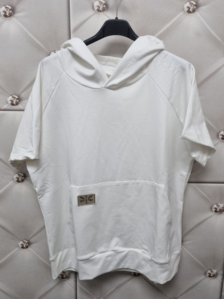 komplet-dresowy-bluza-z-kapturem-krotki-rękaw-i-spodenki-relax-mode-the-still-bawelna-bialy-luzny-wygodny-na-lato-butik-szykownia-15