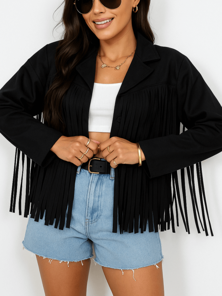 kurtka-narzutka-z-fredzlami-western-chic-czarna-maselkowy-material-bez-podszewek-made-in-italy-lato-2025-butik-szykownia-1