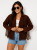 kurtka-narzutka-z-fredzlami-western-chic-braz-czekoladowa-maselkowy-material-bez-podszewek-made-in-italy-lato-2025-butik-szykownia-4