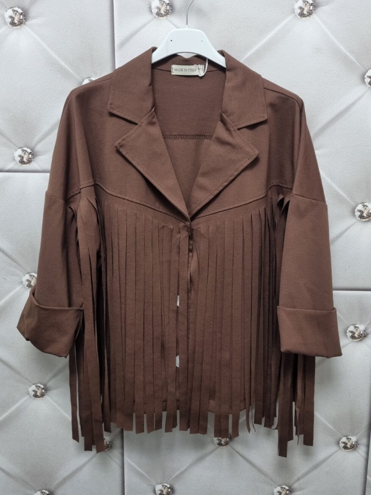 kurtka-narzutka-z-fredzlami-western-chic-braz-czekoladowa-maselkowy-material-bez-podszewek-made-in-italy-lato-2025-butik-szykownia-5