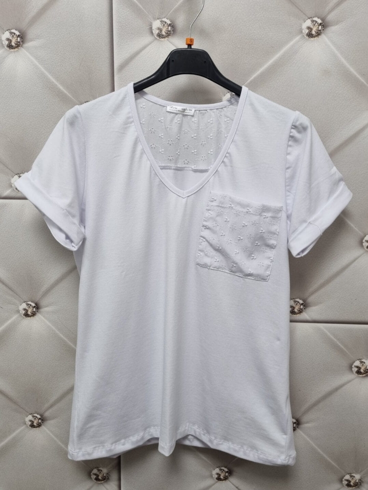 tshirt-bluzka-latynka-alina-bawelniany-azur-kieszonka-dekolt-serek-bialy-butik-szykownia-6