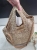 torba-koszyk-naturalna-summer-palm-cn25014-slomkowa-bezowa-z-paskiem-ekoskora-impregnowany-papier-butik-szykownia-5