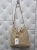 torba-koszyk-naturalna-summer-palm-cn25014-slomkowa-bezowa-z-paskiem-ekoskora-impregnowany-papier-butik-szykownia-10