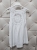 bluzka-charm-bez-rekawow-z-koronka-na-plecach-luzny-fason-rozkloszowana-przod-krotszy-tyl-dluzszy-kolor-bialy-butik-szykownia-5
