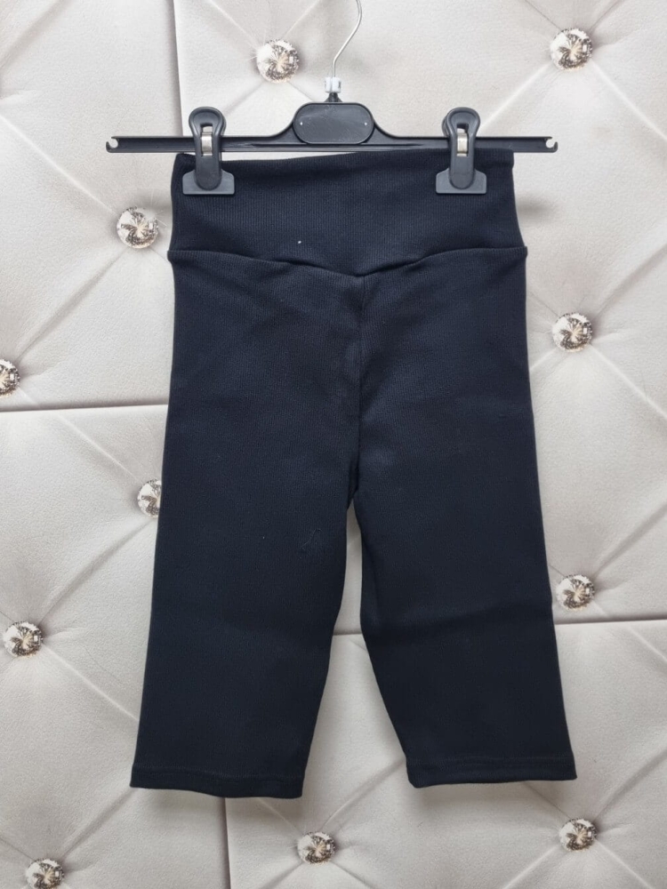 kolarki-legginsy-prążkowane-czarne-wysoki-stan-elastyczne-bawelna-basic-stayhere-lato-butik-szykownia-5