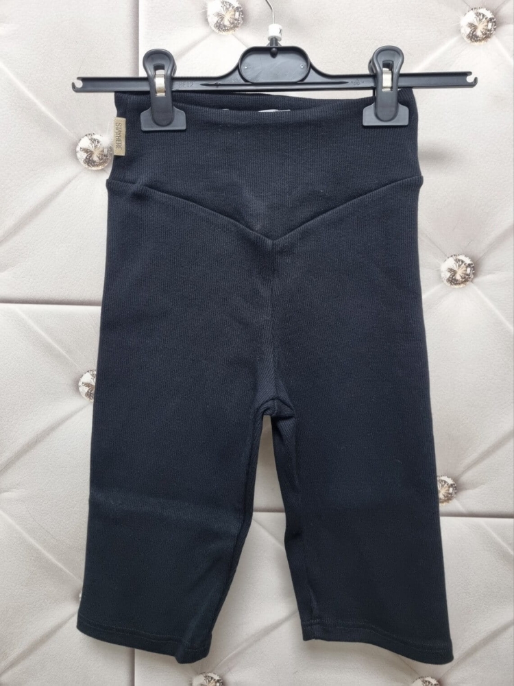 kolarki-legginsy-prążkowane-czarne-wysoki-stan-elastyczne-bawelna-basic-stayhere-lato-butik-szykownia-6