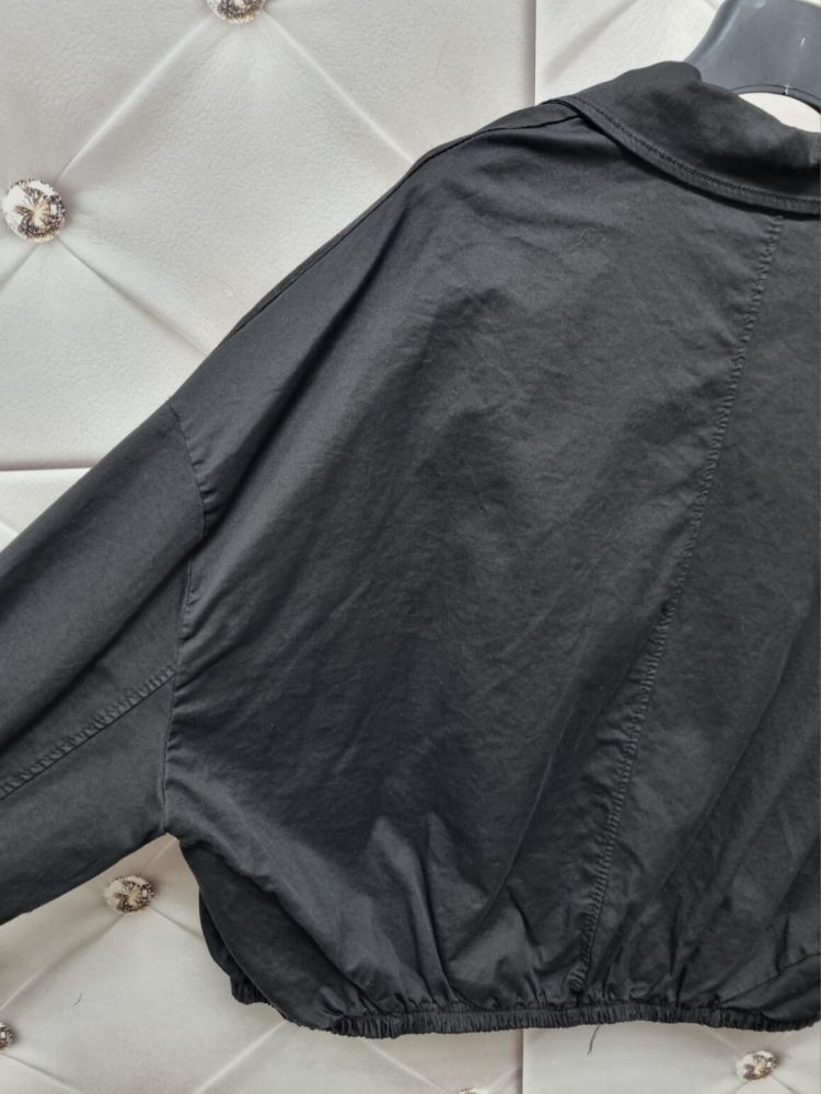 cropped-overshirt-krotka-kurtka-koszulowa-gumka-talia-czarna-bawelna-butik-szykownia-6