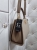 torebka-styl-hermes-model-r1997-sztywna-raczka-pasek-regulowany-zamek-kieszonki-zlota-litera-h-ekoskora-mocca-butik-szykownia-10