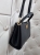 torebka-styl-hermes-model-r1997-sztywna-raczka-pasek-regulowany-zamek-kieszonki-zlota-litera-h-ekoskora-czarna-butik-szykownia-10