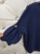 sweter-bufki-granatowy-rozpinany-na-guziki-krysztalowe-kwiatki-rękaw-78-elastyczny-jesienny-butik-szykownia-9