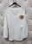 sweter-lorena-baby-alpaka-broszka-biały-nietoperz-dekolt-v-taliowany-elegancki-elastyczny-one-size-butik-szykownia-7