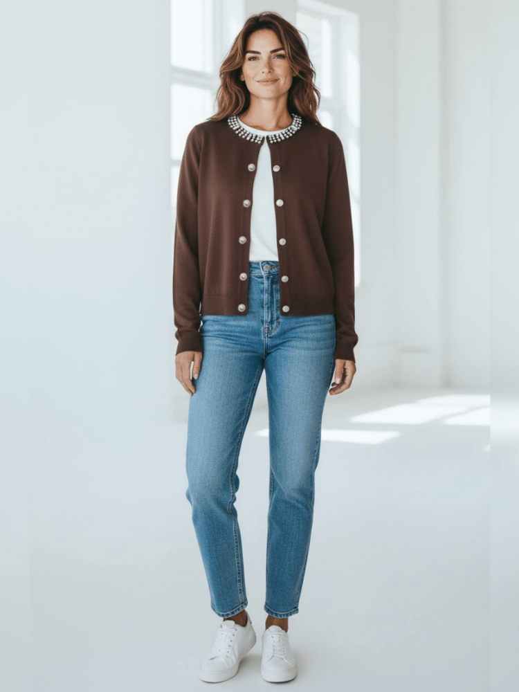 sweter-liona-czekoladowy-braz-rozpinany-dekolt-ozdobne-kamienie-guziki-lew-wiskoza-elastyczny-miekki-butik-szykownia-4