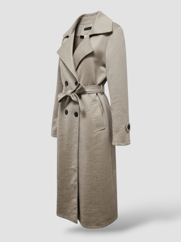 plaszczyk-sara-jasny-bezowy-ala-zamsz-przejsciowy-z-paskiem-podwojny-kolnierz-guziki-elegancki-lekki-modny-butik-szykownia-2