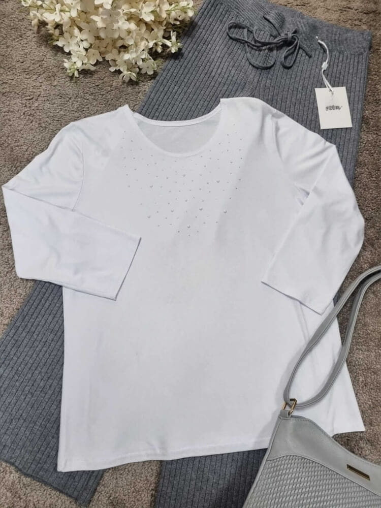 bluzka-alicja-styl-biala-perly-cyrkonie-wiskoza-elastyczna-7-8-rekaw-okragly-dekolt-polska-produkcja-elegancka-klasyczna-butikszykownia-7
