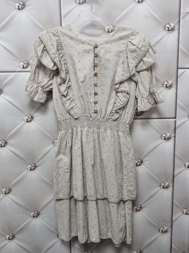 sukienka-neve-bezowa-boho-jesienna-falbany-guziki-azurowa-bawelna-romantyczna-butik-szykownia-10