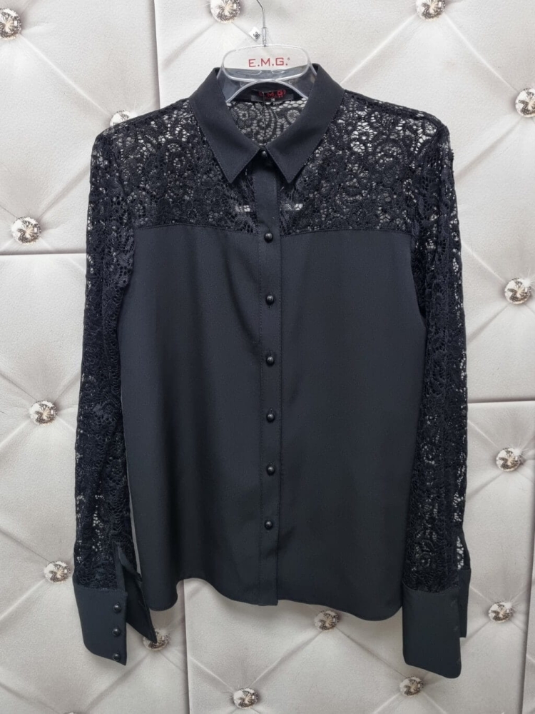 bluzka-agata-emg-collection-czarna-koronkowa-koszula-perelkowe-guziki-elegancka-polska-produkcja-butik-szykownia-7