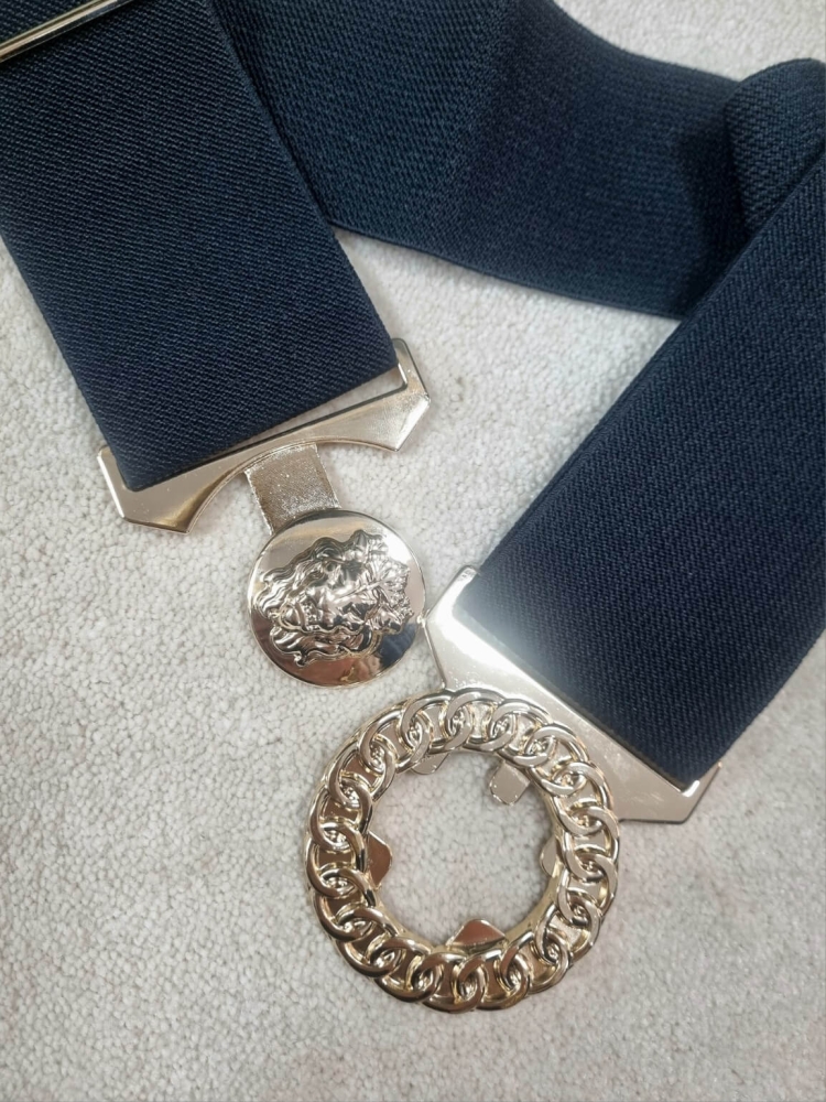 pasek-bb-zabudowany-lion-gold-czarny-zlota-klamra-glowa-lwa-szeroka-guma-regulowany-elegancki-modny-dodatek-stylowy-klasyczny-butik-szykownia-7