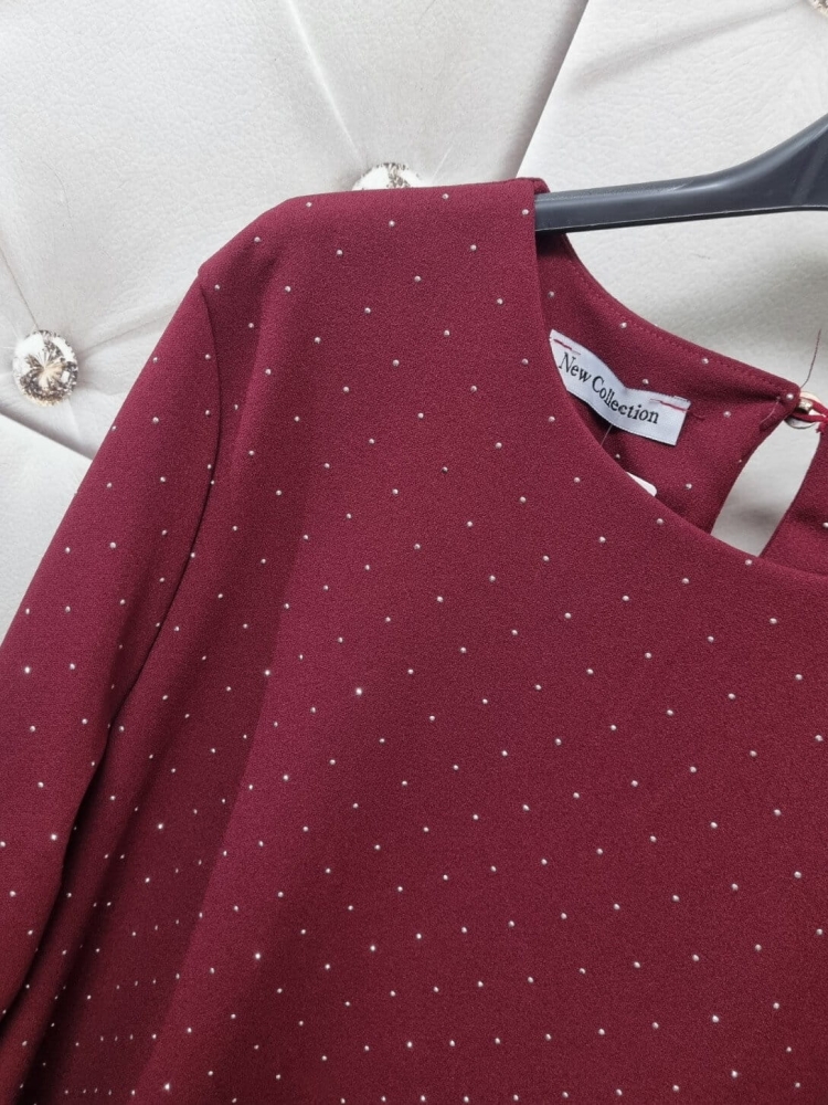 sukienka-elara-bordowa-cyrkonie-kroj-a-elastyczna-dlugi-rekaw-okrągły-dekolt-plus-size-elegancka-butik-szykownia-9