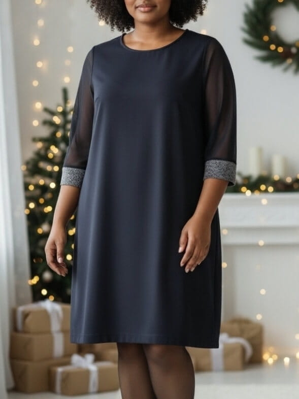sukienka-zahi-plus-size-czarna-litera-a-okragly-dekolt-tiulowy-rekaw-srebrny-brokat-polska-produkcja-elastyczna-maskujaca-elegancka-butik-szykownia-4