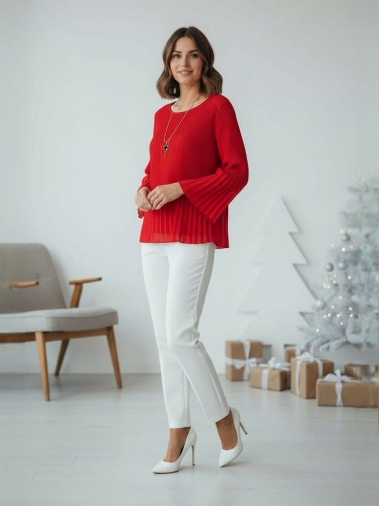 bluzka-plus-size-czerwona-plisowana-lekkie-rekawy-podszewka-okragly-dekolt-zloty-lancuszek-elegancka-universalna-butik-szykownia-6