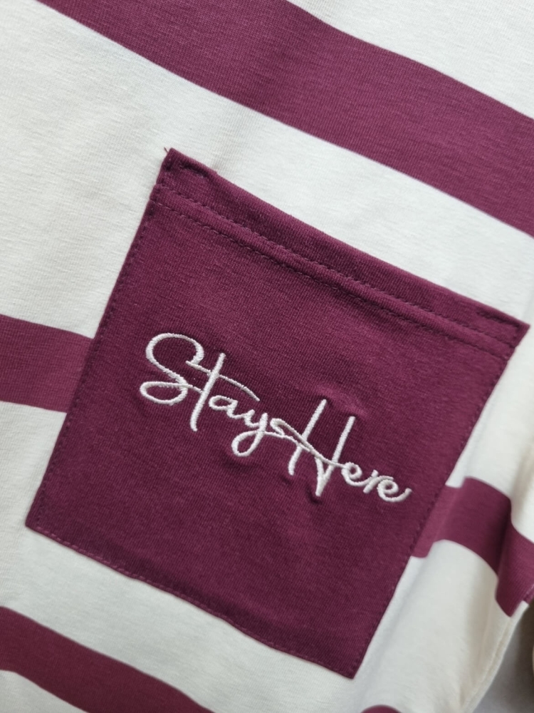 bluzka-tshirt-stayhere-paski-budyniowo-bordowe-kieszonka-bawelna-elastan-codzienna-model-3B-butik-szykownia-9