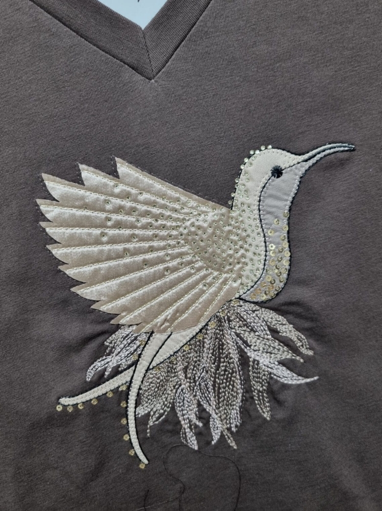 bluzka-tshirt-koliber-zloty-madnes-polska-produkcja-dekolt-okragly-rekaw-3-4-czekoladowa-ciemna-bawelna-elastyczna-jakosc-premium-butik-szykownia-5