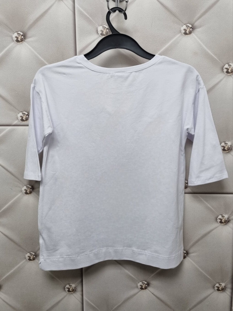 bluzka-tshirt-dziewczyna-twarz-kwiat-granatowy-madnes-polska-produkcja-dekolt-okragly-rekaw-3-4-biala-bawelna-elastyczna-jakosc-premium-butik-szykownia-10