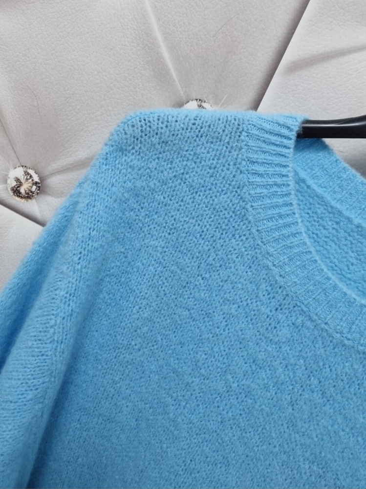 sweter-baby-alpaka-luna-pastelowy-niebieski-wiosenny-rekaw-za-lokiec-falbanka-miekki-lekki-dzianina-wloska-butik-szykownia-8