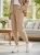 spodnie-sztruksowe-bloom-mom-fit-oversize-camelowe-jasne-bawelna-elastan-luzne-podwijane-nogawki-elastyczny-pas-kieszenie-wiosna-butik-szykownia-3