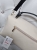 torebka-kuferek-m813-mam-ecru-jasny-bez-sztywne-raczki-regulowany-pasek-kieszenie-zamek-elegancka-prostokatna-ala-zamsz-butik-szykownia-6