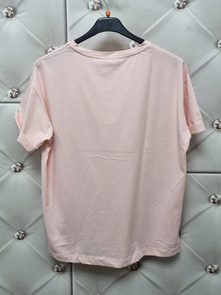 tshirt-bluzka-wisnie-w-panterke-delicious-gras-pudrowy-roz-latynka-polska-produkcja-bluzka-damska-plus-size-bawelniana-elastyczna-wiosenna-modna-aplikacja-nadruk-butik-szykownia-8