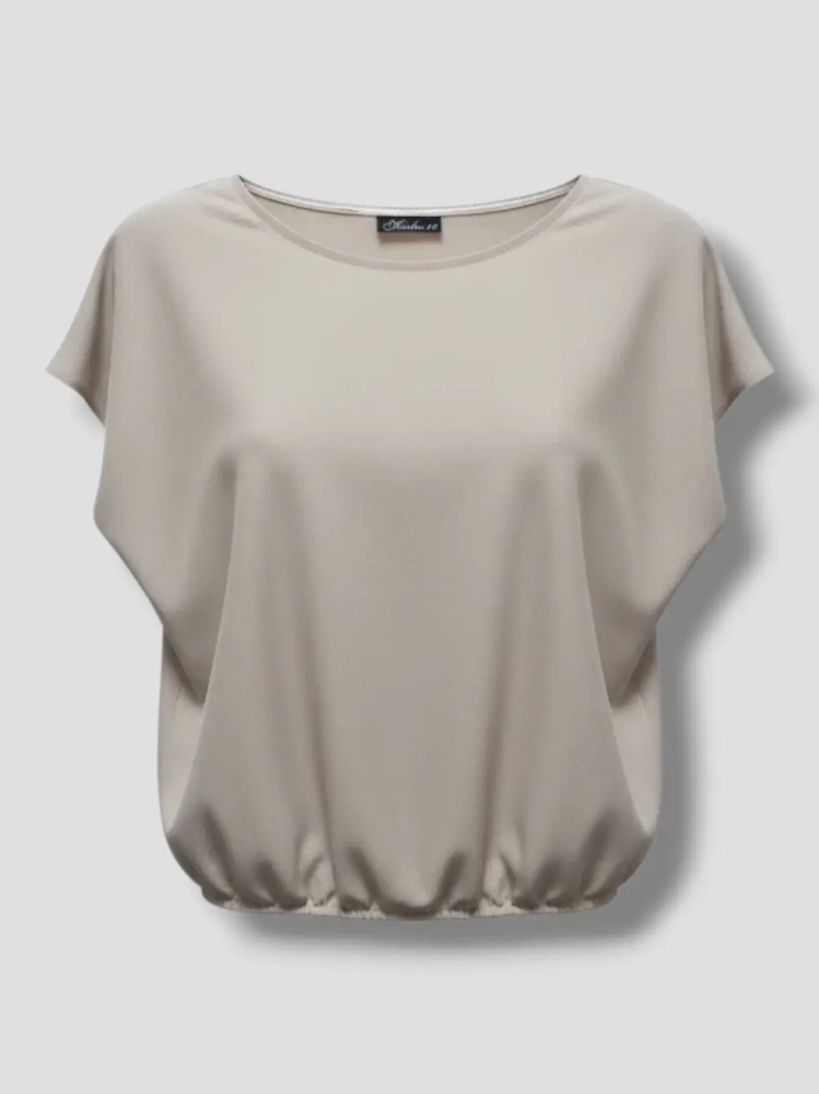 bluzka-bezowa-lila-madex-bluzka-damska-z-gumka-na-dole-bluzka-maskujaca-brzuch-bluzka-wizkozowa-elegancka-codzienna-krotki-rekaw-okragly-dekolt-polska-produkcja-wiosna-lato-butik-szykownia-4