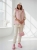 kamizelka-iris-happy-house-pastelowy-roz-pikowana-bezrekawnik-damski-kaptur-sweterkowy-lekka-wiosenna-regulowana-modna-elegancka-butik-szykownia-8
