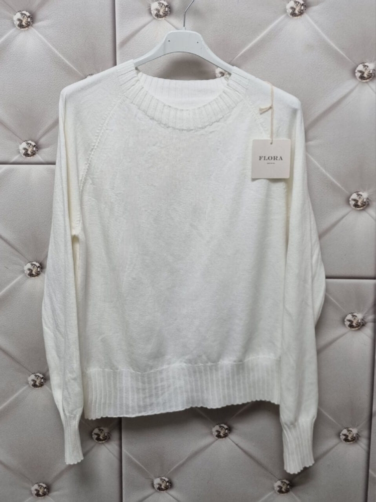 sweter-lago-flora-bialy-cienki-miekki-przyjemny-w-dotyk-casual-dekolt-lodka-sciagacz-wiskoza-nylon-poliester-uniwersalny-wiosna-butik-szykownia-9