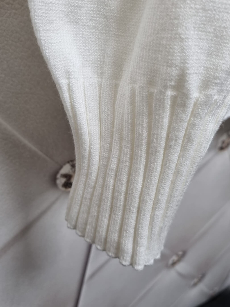sweter-lago-flora-bialy-cienki-miekki-przyjemny-w-dotyk-casual-dekolt-lodka-sciagacz-wiskoza-nylon-poliester-uniwersalny-wiosna-butik-szykownia-11