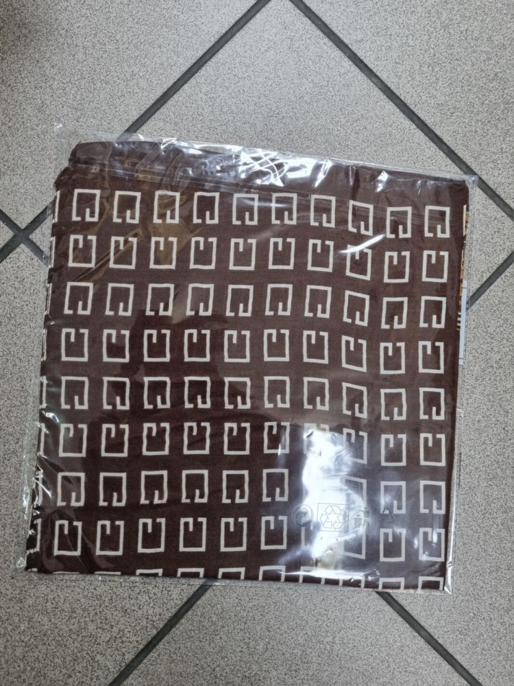 gawroszka-marine-apaszka-damska-wiskoza-braz-ecru-camel-apaszka-elegancka-chusta-na-szyje-apaszka-do-torebki-apaszka-retro-apaszka-klasyczna-apaszka-wzorzysta-butik-szykownia-4