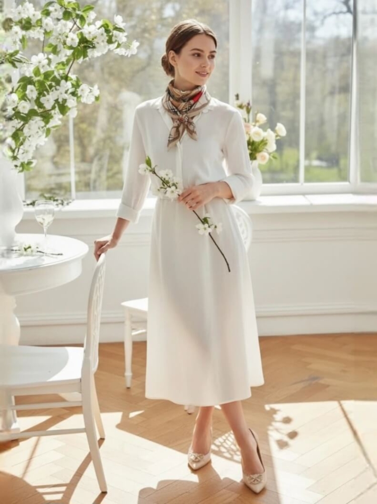 gawroszka-marine-apaszka-damska-silk-czarny-bez-czerwony-zloty-apaszka-elegancka-chusta-na-szyje-apaszka-do-torebki-apaszka-retro-apaszka-klasyczna-apaszka-wzorzysta-butik-szykownia-2