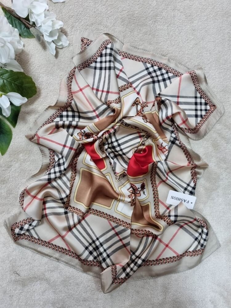 gawroszka-marine-apaszka-damska-silk-czarny-bez-czerwony-zloty-apaszka-elegancka-chusta-na-szyje-apaszka-do-torebki-apaszka-retro-apaszka-klasyczna-apaszka-wzorzysta-butik-szykownia-5