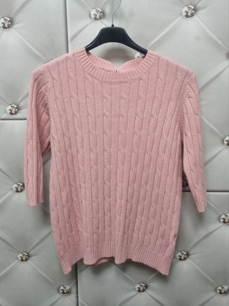 sweter-bluzka-sweterkowa-dolce-giccante-pastelowy-pudrowy-roz-warkoczowy-elastyczny-rękaw-3-4-do-lokcia-wiskoza-dekolt-okragly-rozmiar-uniwersalny-wiosenny-elegancki-casual-butik-szykownia-10