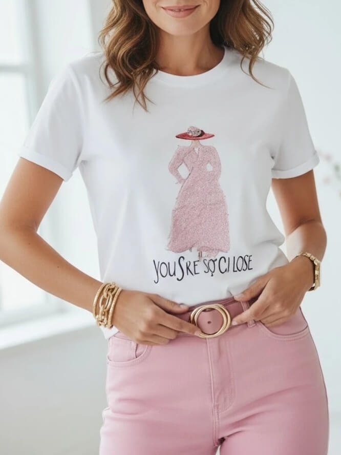 bluzka-tshirt-punto-biala-dama-rozowa-bawelna-100-aplikacje-3d-wloska-produkcja-nadruk-letnia-wiosenna-casual-basic-uniwersalna-duza-butik-szykownia-1