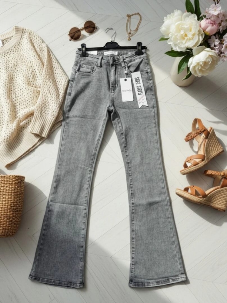 jeansy-spodnie-shiny-desing-16255-f-flare-push-up-szare-przecierane-damskie-elastyczne-wysmuklajace-sylwetke-rozszerzana-nogawka-butik-szykownia-8