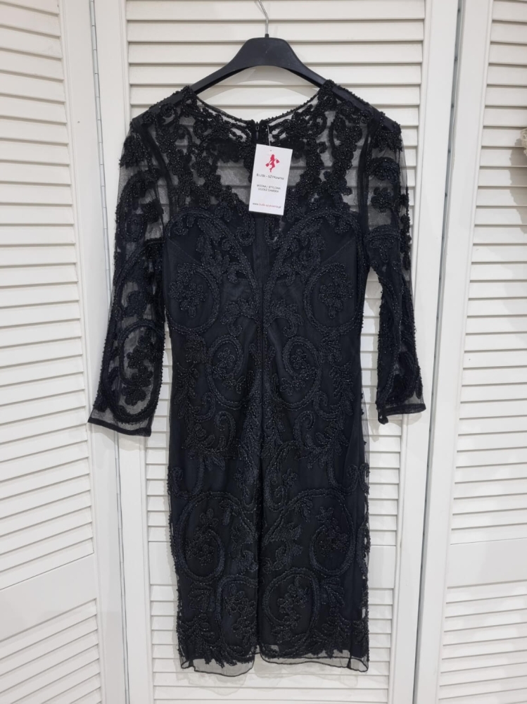 sukienka-koronkowa-ditesy-czarna-xxs-metka-s-koraliki-rekaw-7-8-elegancka-wieczorowa-zamek-tyl-malo-elastyczna-modadamska-butik-szykownia-11