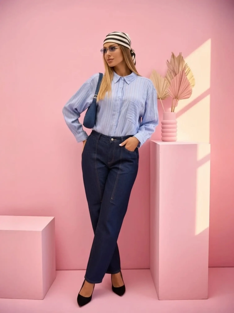 koszula-stripe-latynka-niebieska-baby-blue-bawelna-oversize-pionowe-bezowe-paski-pognieciona-struktura-kieszonka-tyl-zakladka-100-bawelna-kolekcja-wiosna-2026-butik-szykownia-5