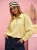 koszula-stripe-latynka-zolta-cytrynowa-yellow-bawelna-oversize-pionowe-bezowe-paski-pognieciona-struktura-kieszonka-tyl-zakladka-100-bawelna-kolekcja-wiosna-2026-butik-szykownia-1